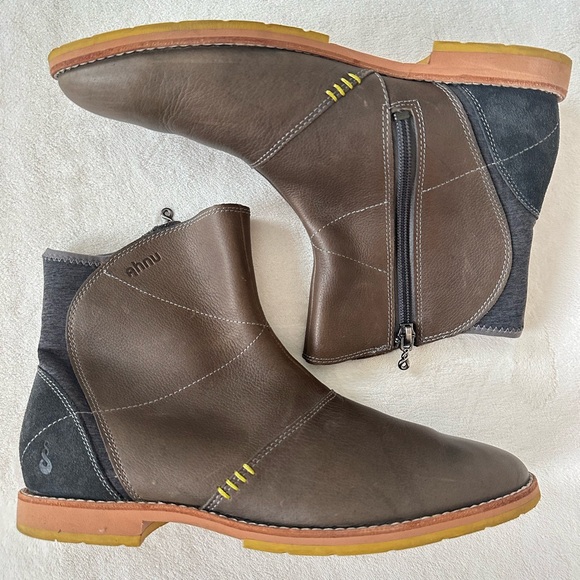 Ahnu Octavia Waterproof Ankle Boots Size 10 Gray/Brown 41EU - Picture 2 of 12